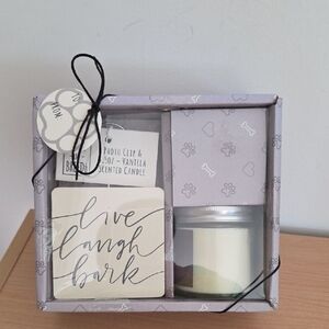 Best Of Breed NWT Vanilla Scented Candle & Photo Clip Gift Set